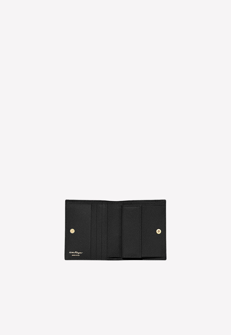 Salvatore Ferragamo Gancini Compact Leather Wallet Black 22D780 154 726512 NERO