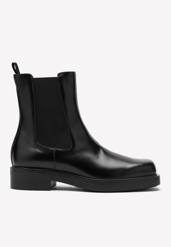 Leather Ankle Slip-On Boots Black 2UG006G000B4L/L