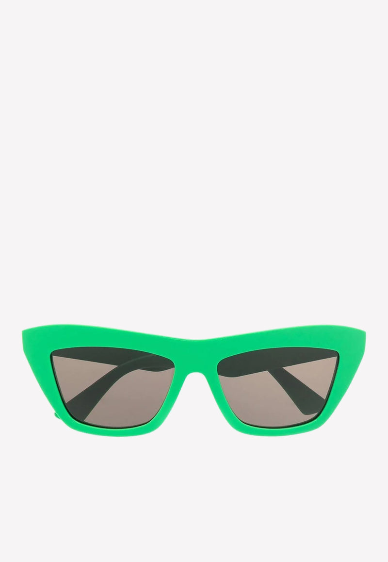 Bottega Veneta Cat-Eye Tinted Sunglasses Green 712692VBL80 3342