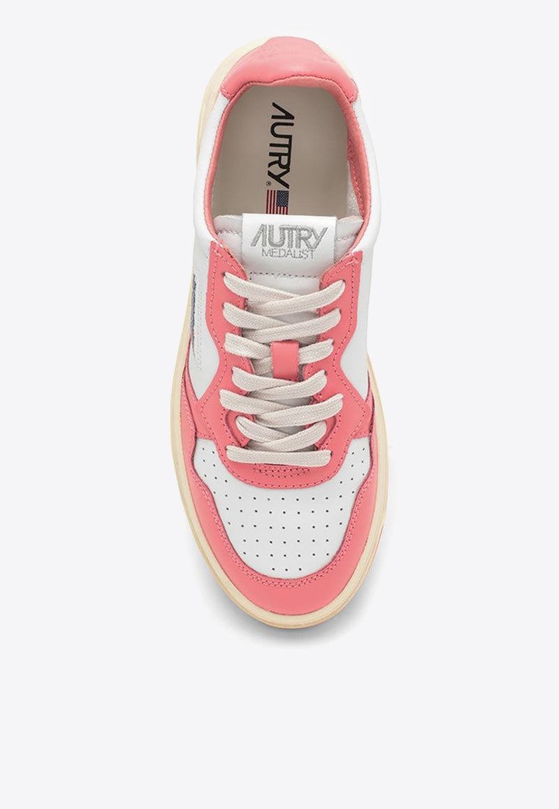 Autry Medalist Leather Low-Top Sneakers Bubblegum AULWWB22/M